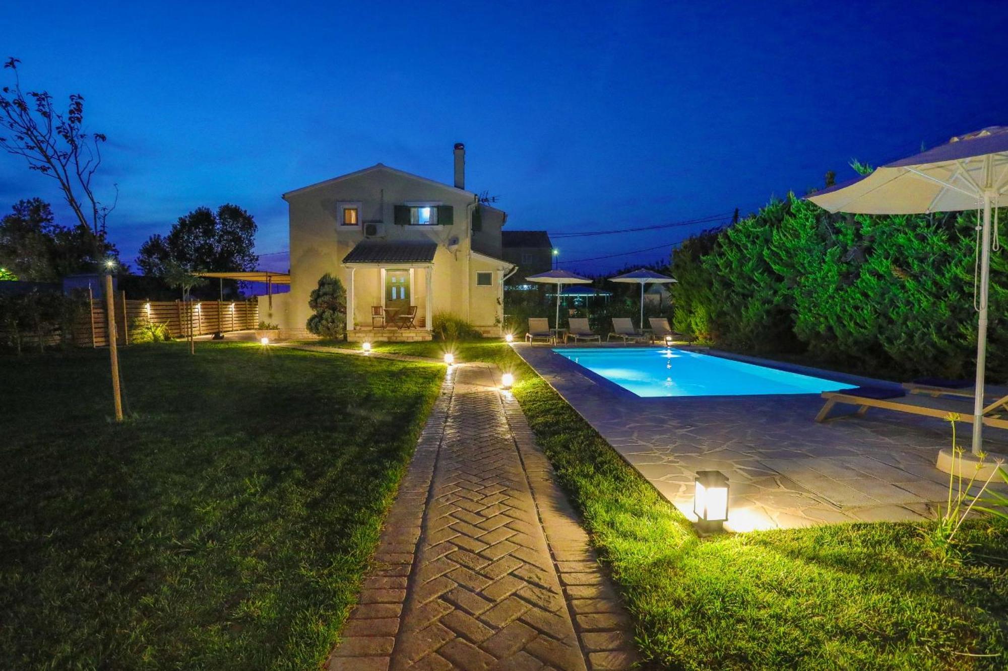 Villa Teresa Рода Екстер'єр фото